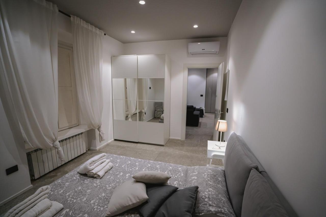 De Luca 6 Apartments Salerno Exterior foto